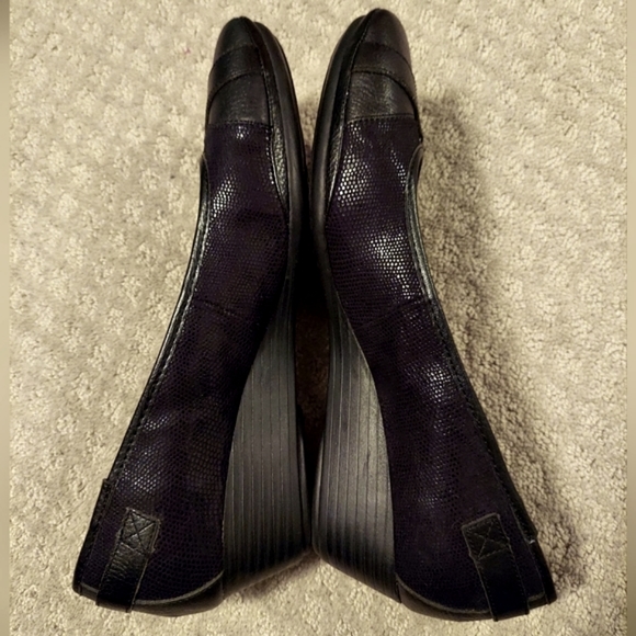 Leather wedges by Sofft Eurosoft- Black with sparkle, size 11 women's - Picture 9 of 13